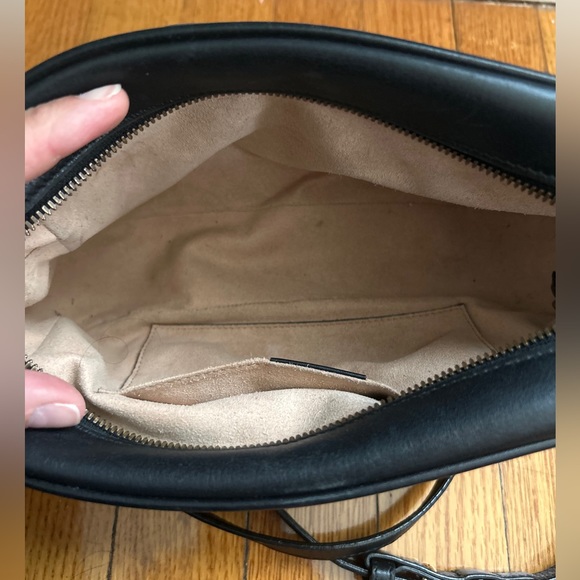 Gucci GG Marmont Leather Chain Shoulder Bag Black - Picture 3 of 6